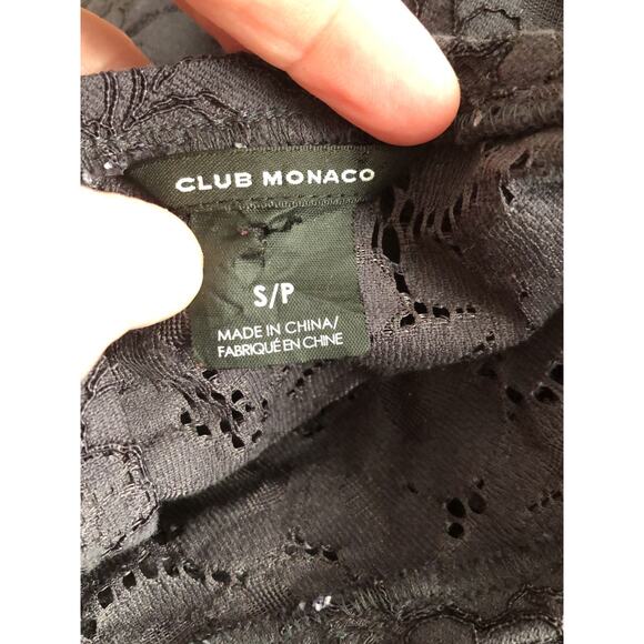 Club Monaco Black Lace Cropped Top scalloped hems back button closing size small - Picture 12 of 12